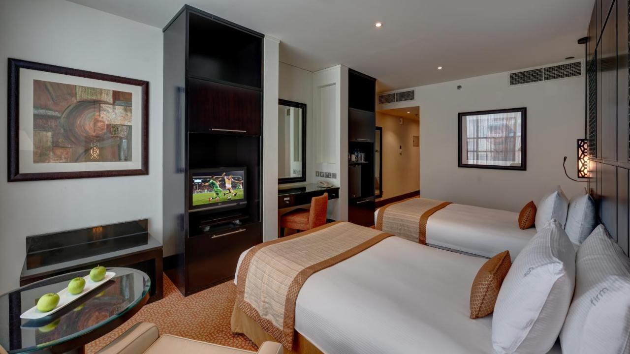 Premium King Room with City View
