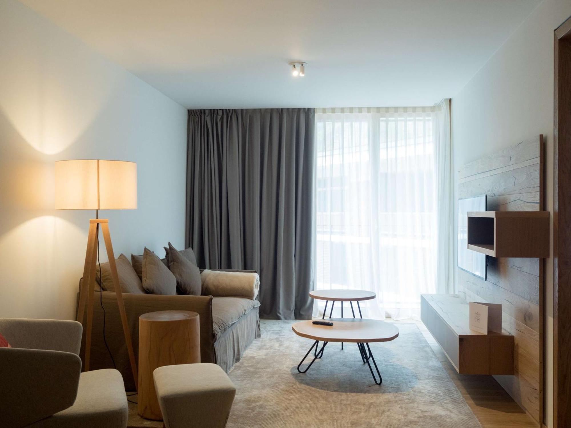Two-Bedroom Residence,1284518188:JPEG