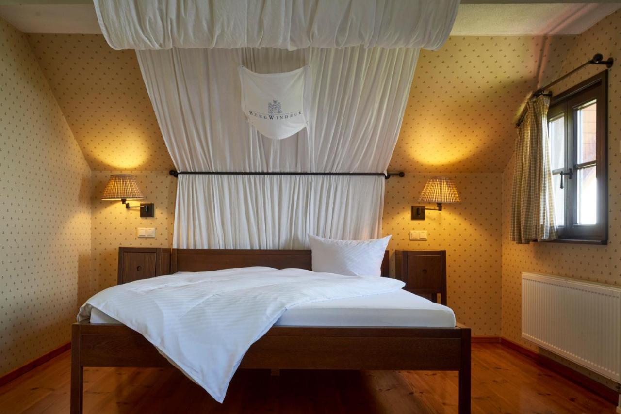 Single Room,1604075300:JPEG
