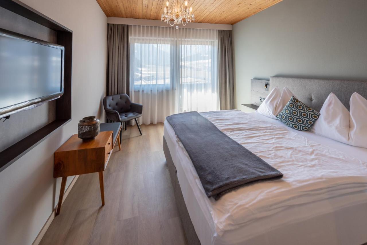 Classic Double Room,1588566278:JPEG