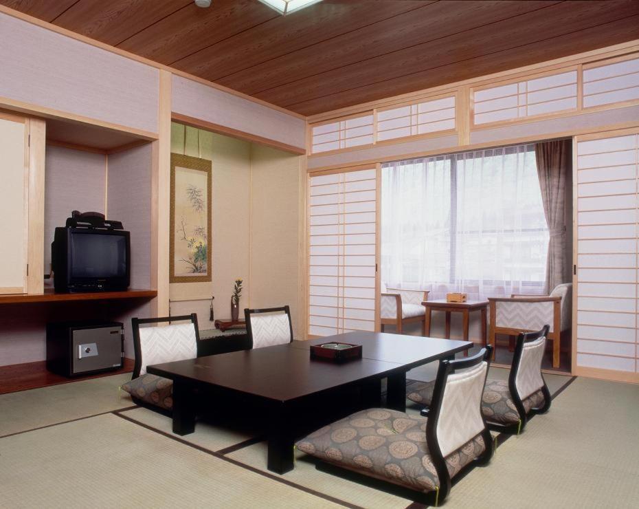 Japanese-Style Superior Room