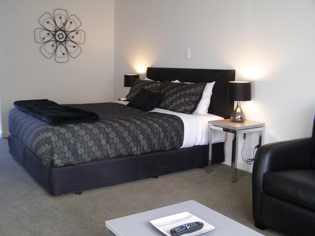 Superior Studio with Spa Bath