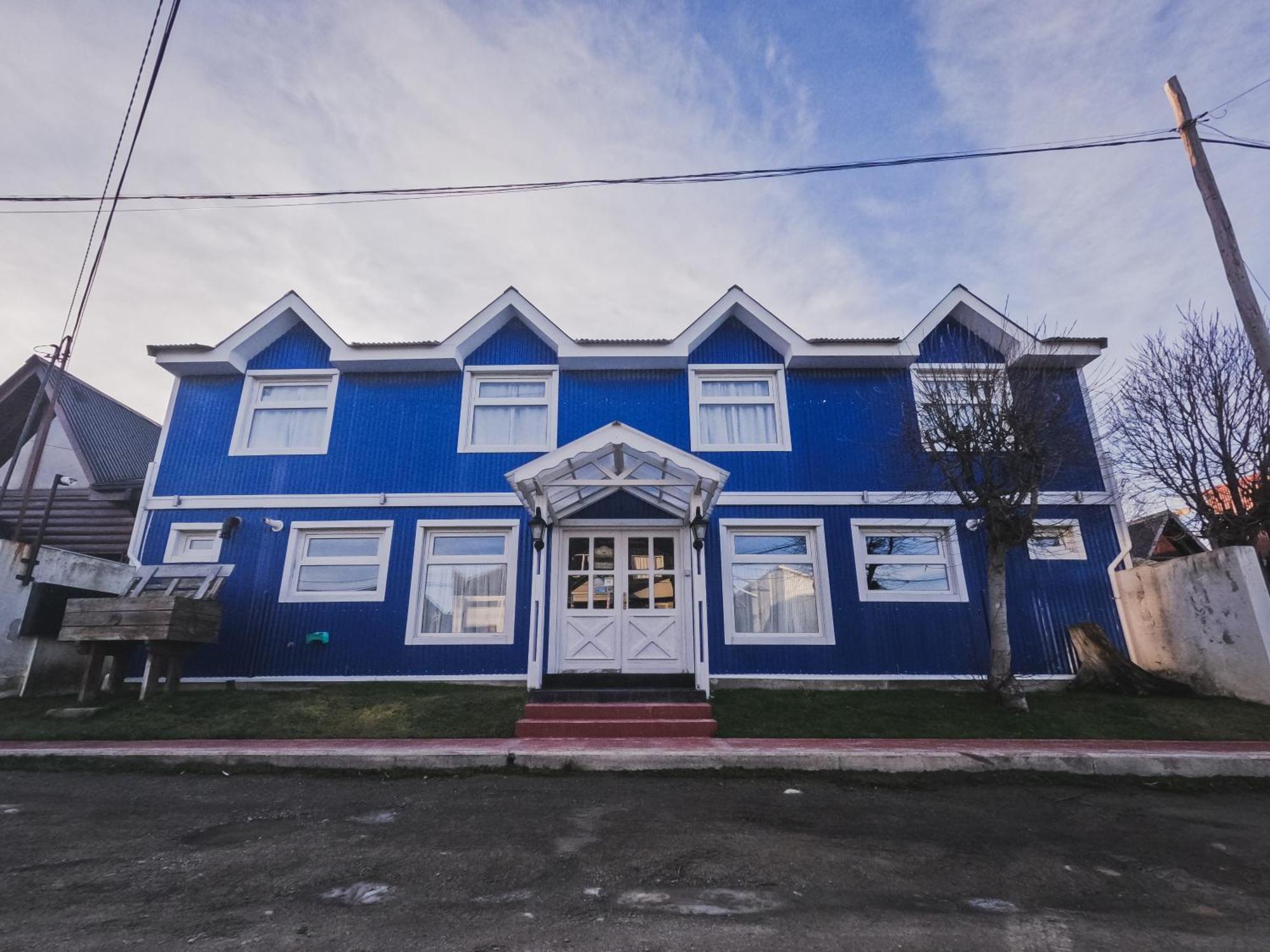 Two-Bedroom Apartment,1584527407:JPEG