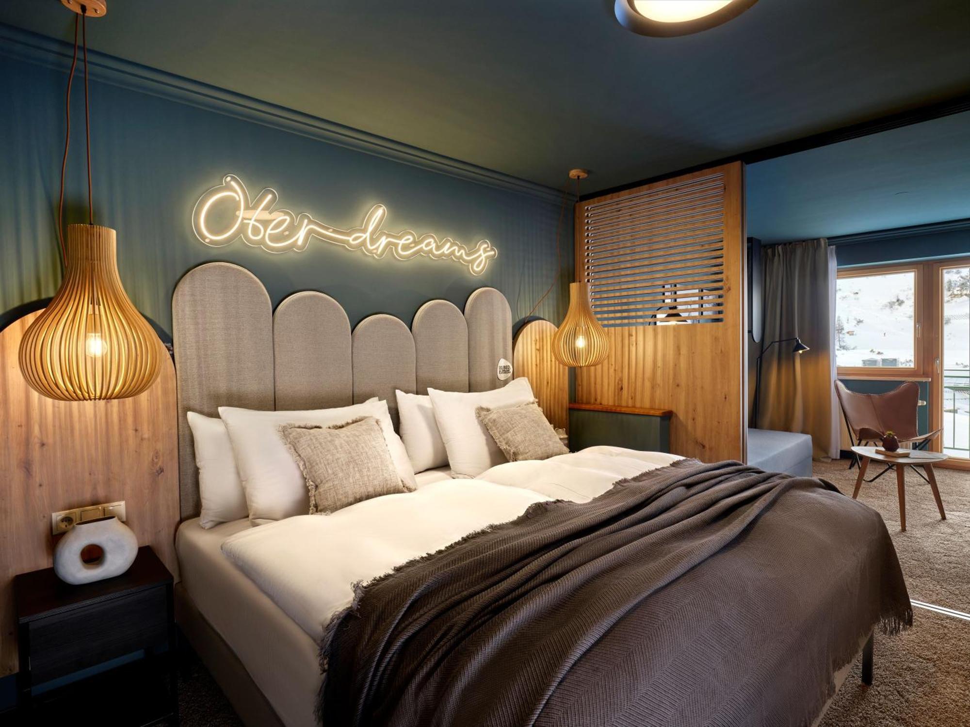 [PLACESROOM] FOR 4