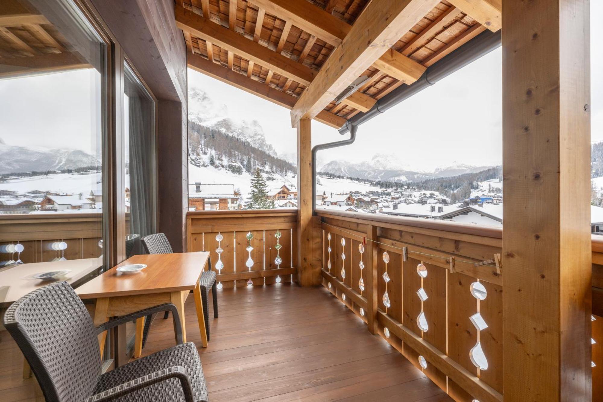 Double or Twin Room Balcony