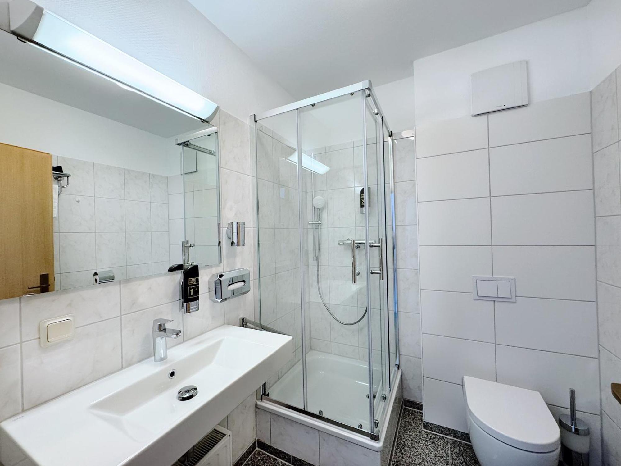 Large Double Room