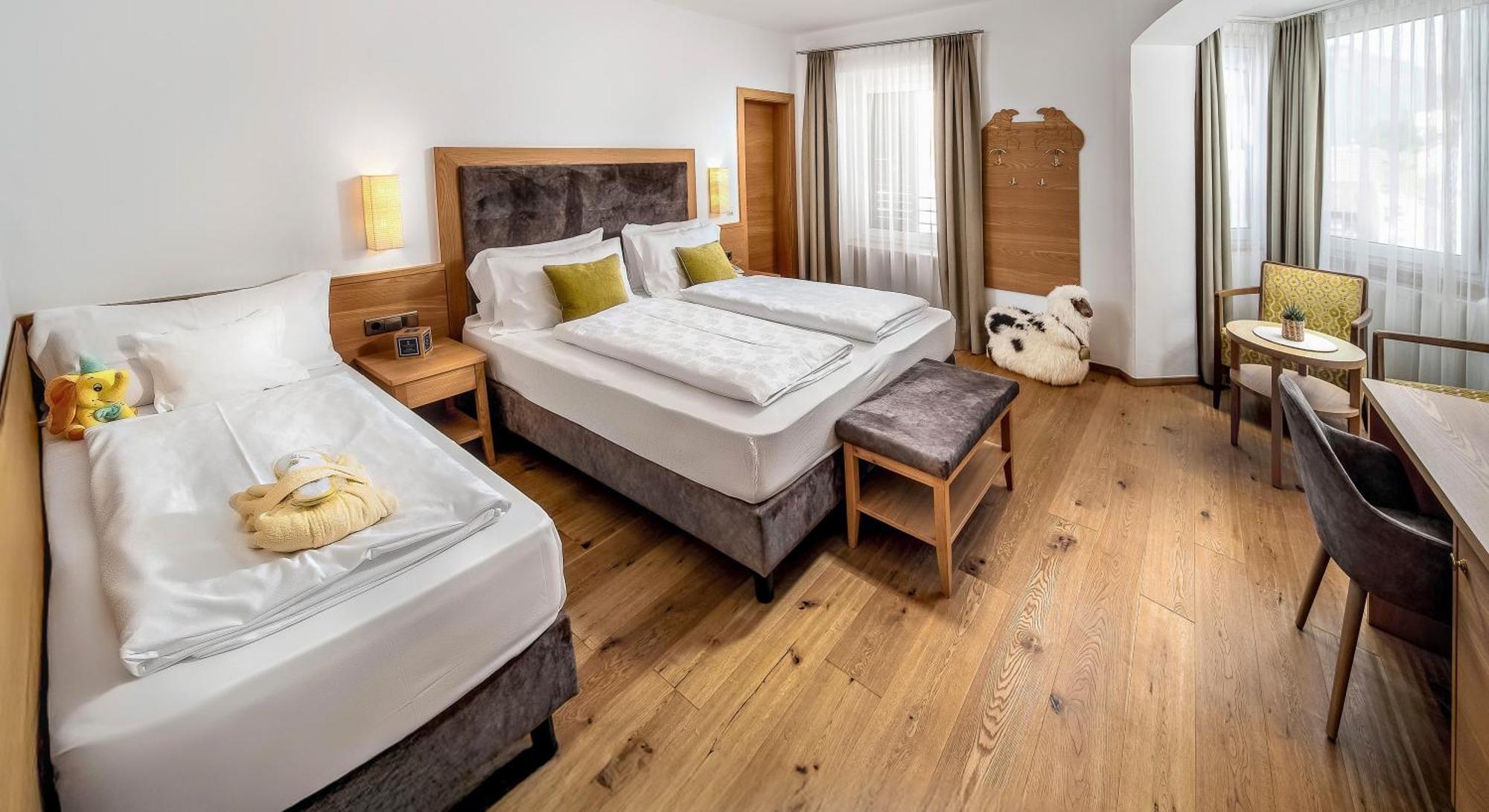 Comfort Triple Room