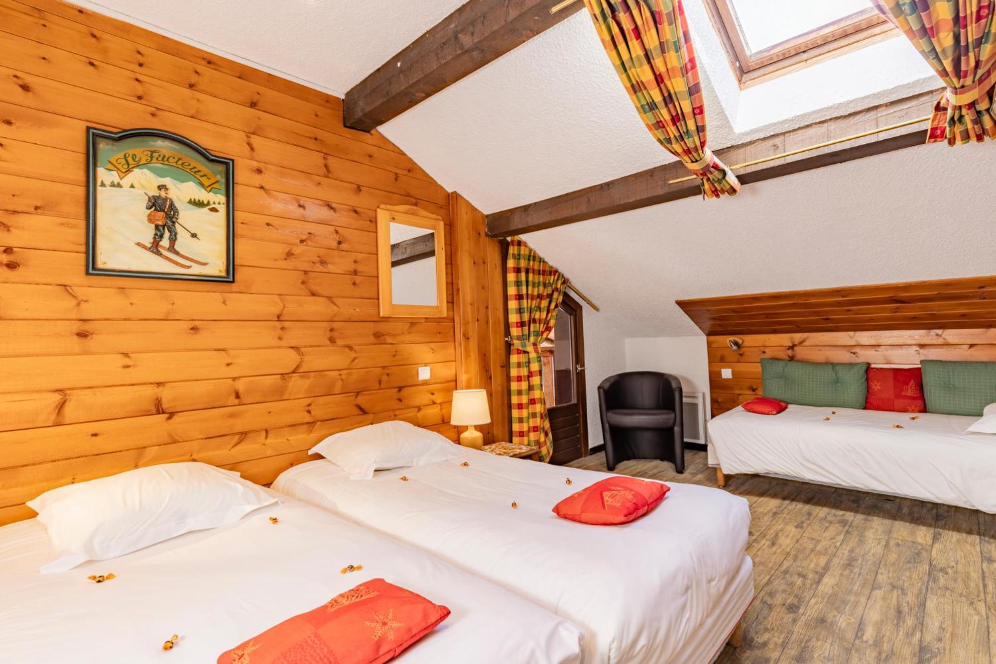 Dreibettzimmer