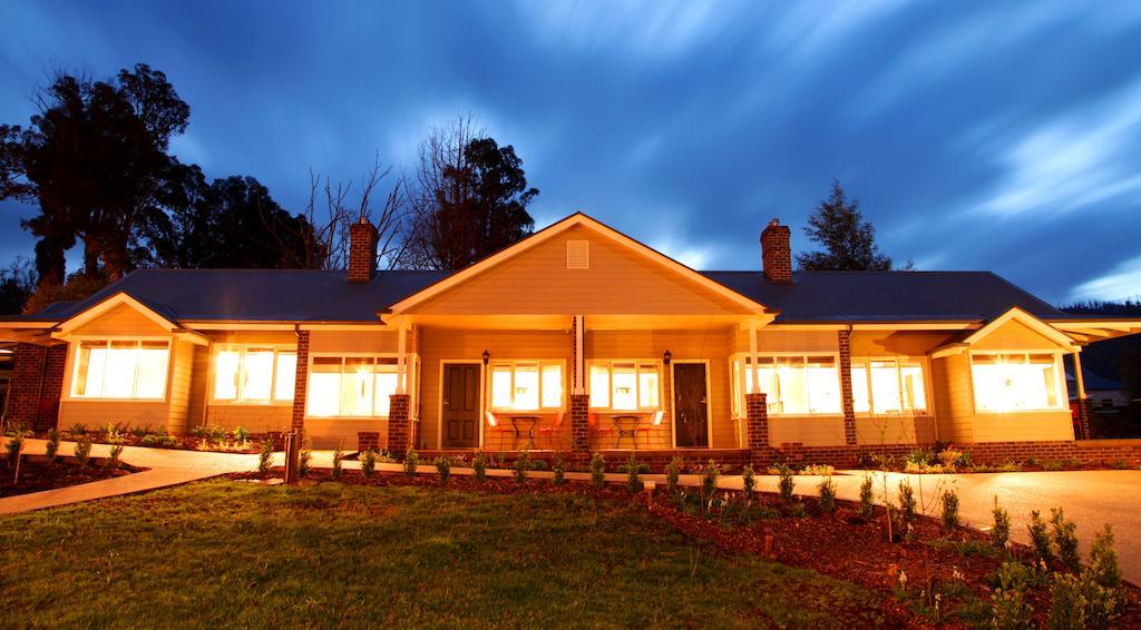 One-Bedroom Cottage - Spring,698434734:JPEG