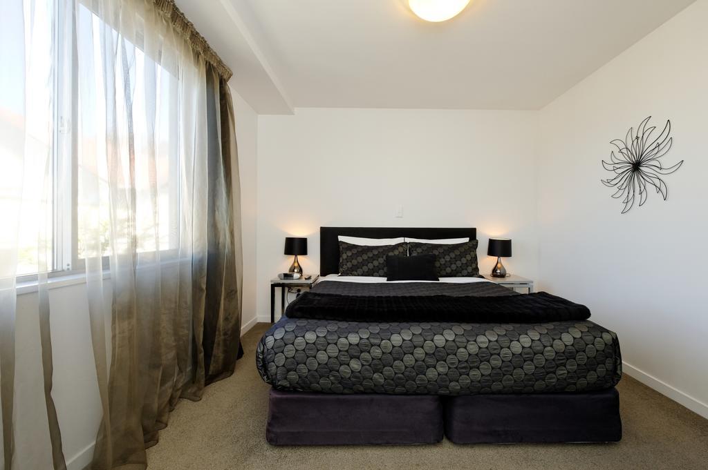 Deluxe One-Bedroom Apartment with Spa Bath