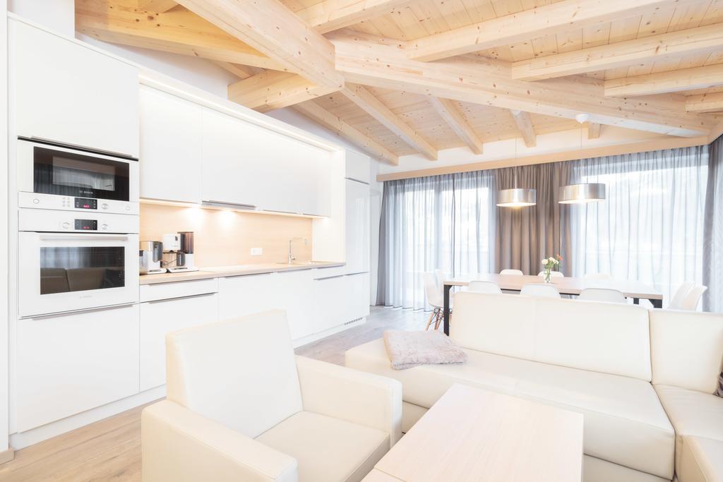 Penthouse-Apartment mit Terrasse