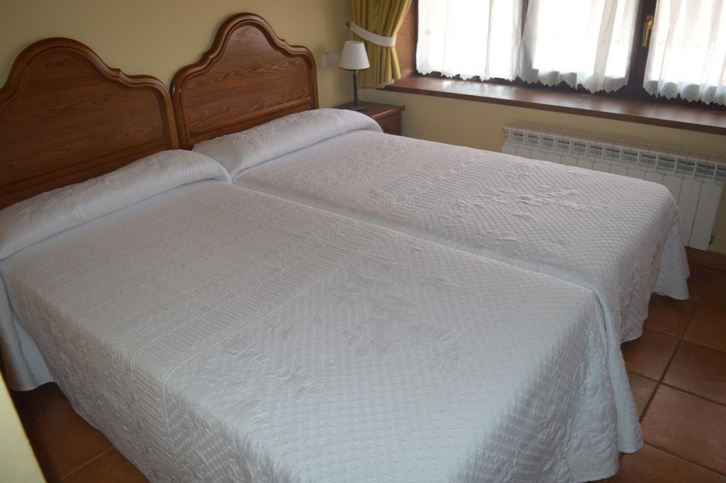 Two Connecting Double Rooms,395121525:JPEG
