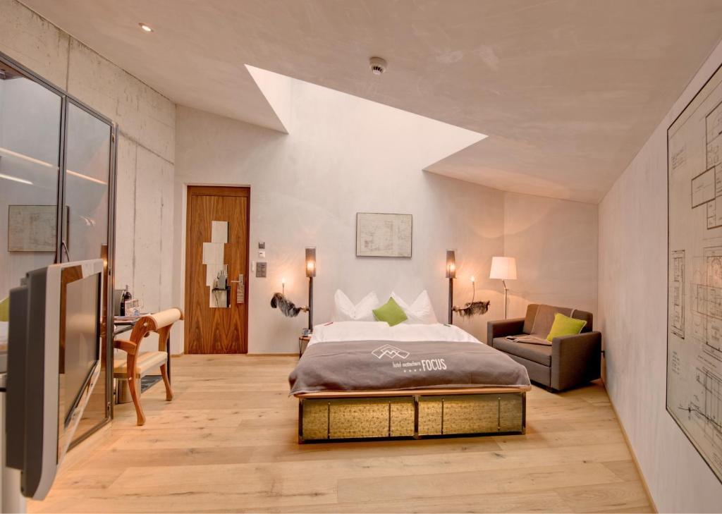 Doppelzimmer SKYLIGHT mit Dachfenster