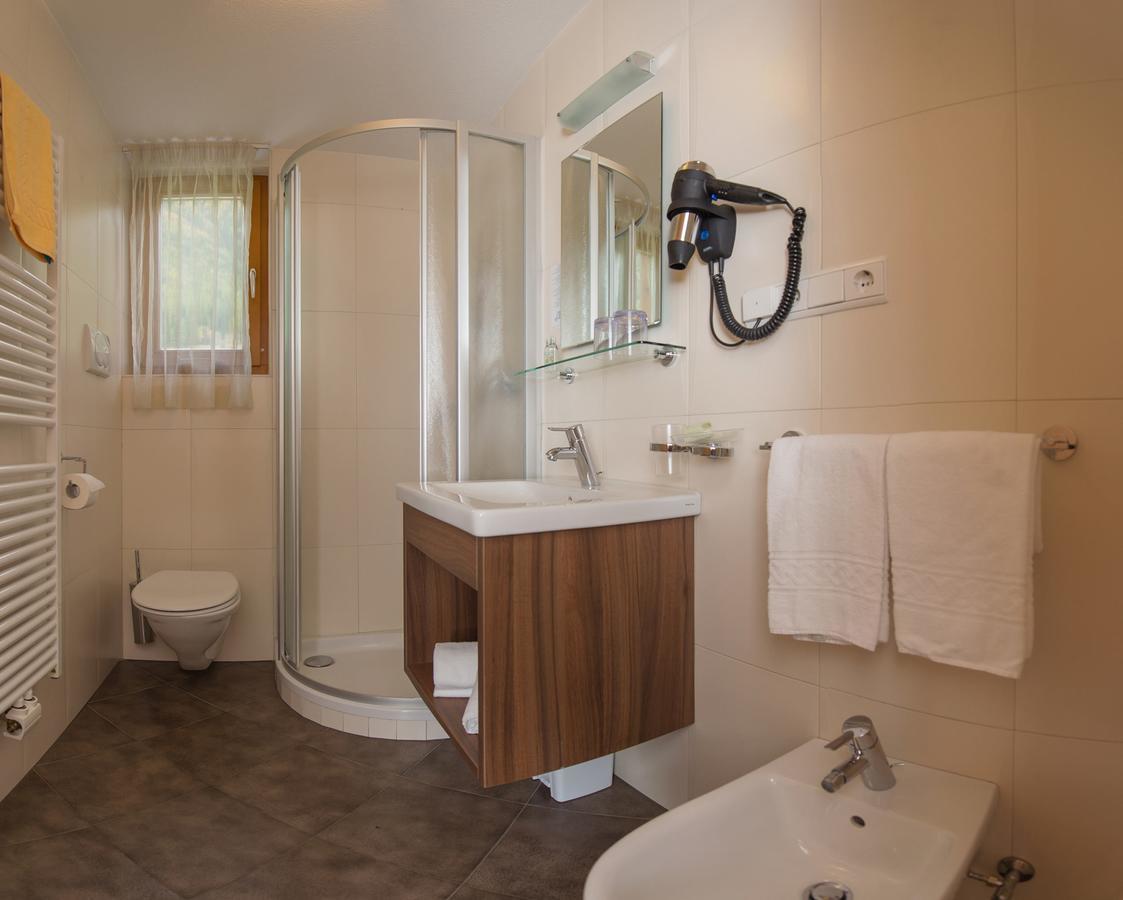 Double Room,1646924983:JPEG