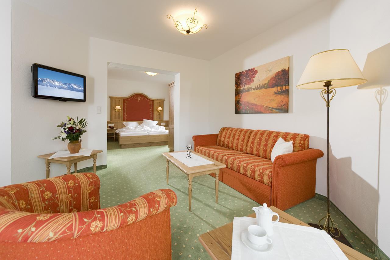 Junior Suite Mountain View
