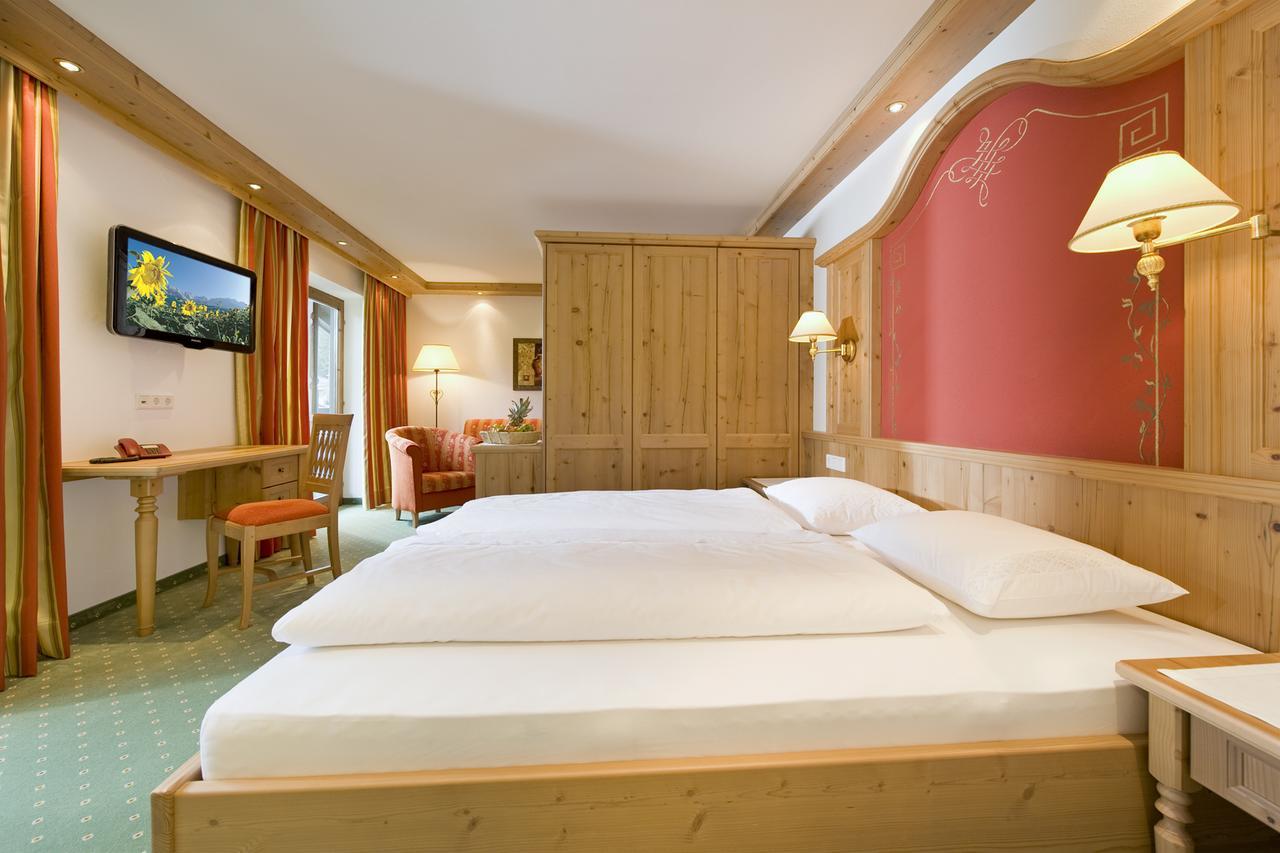Junior Suite Mountain View