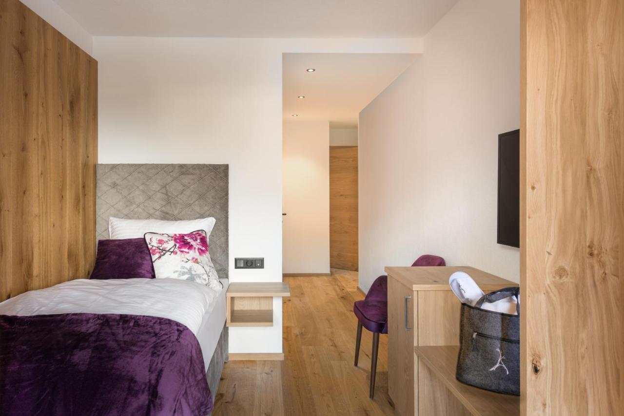 Standard Single Room,968351305:JPEG