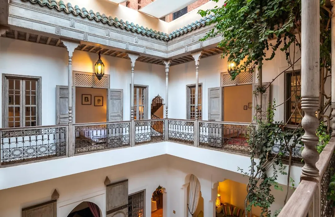 Riad Altair-1