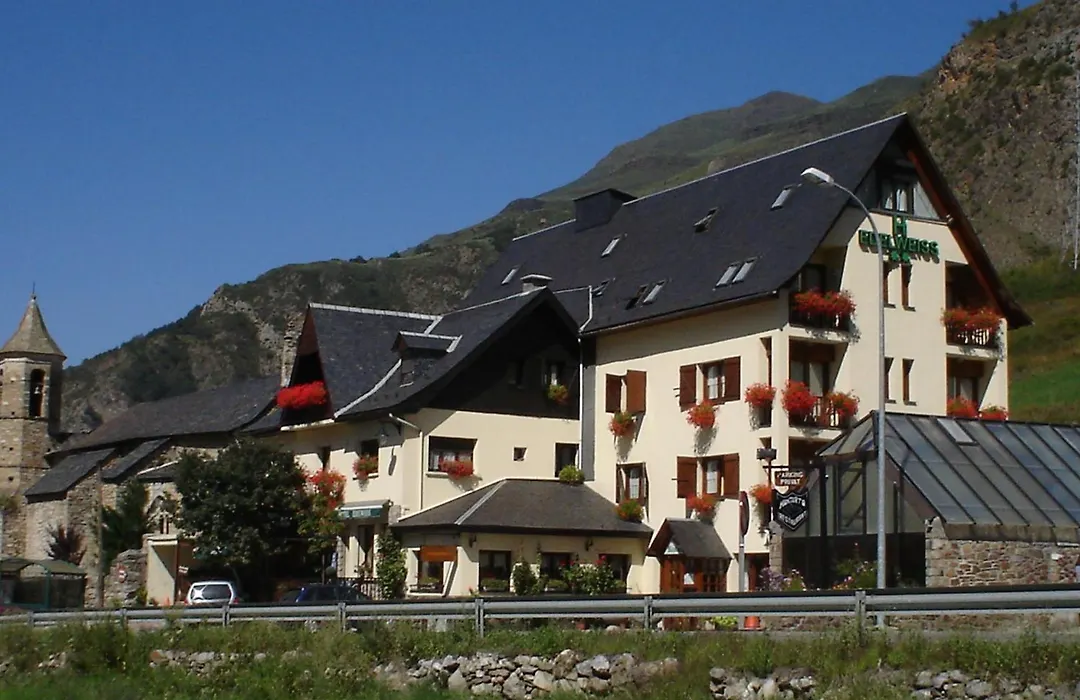 Hotel Edelweiss-1