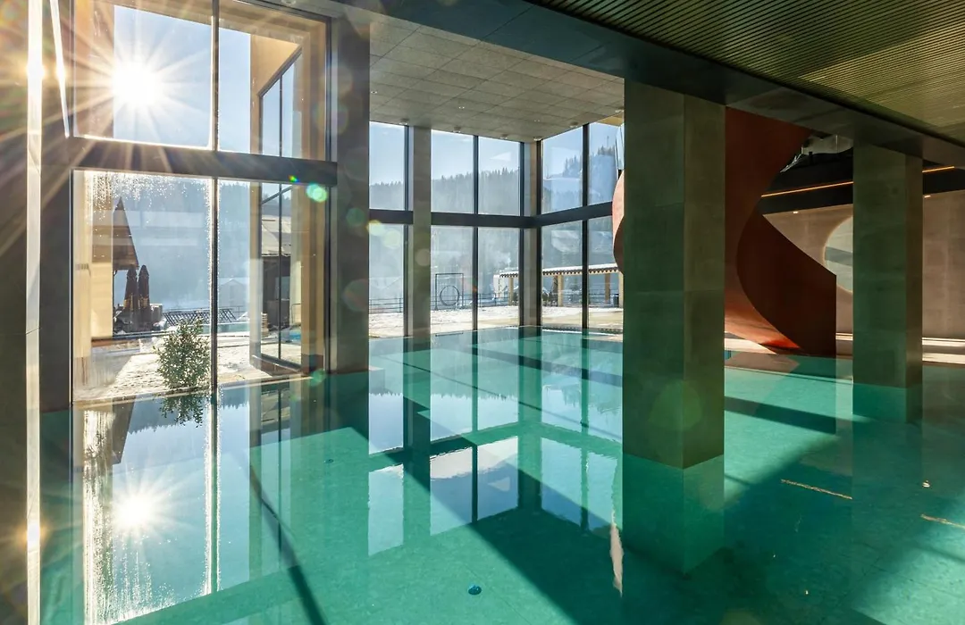 Gold Palace Wellness & Spa-1