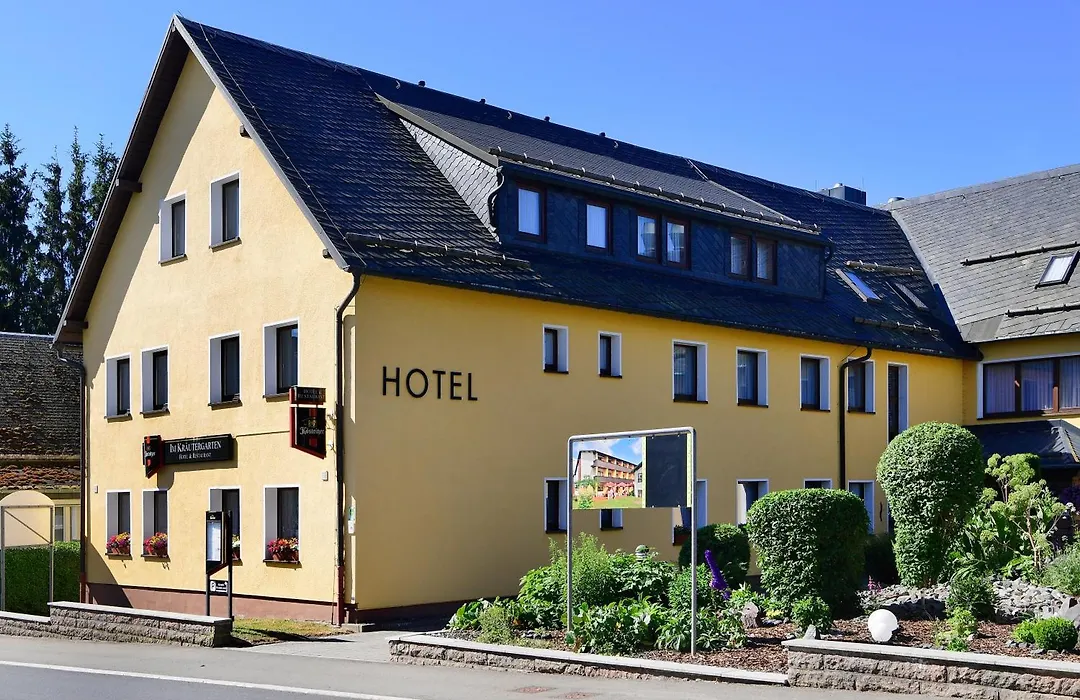 Hotel Im Kräutergarten-1