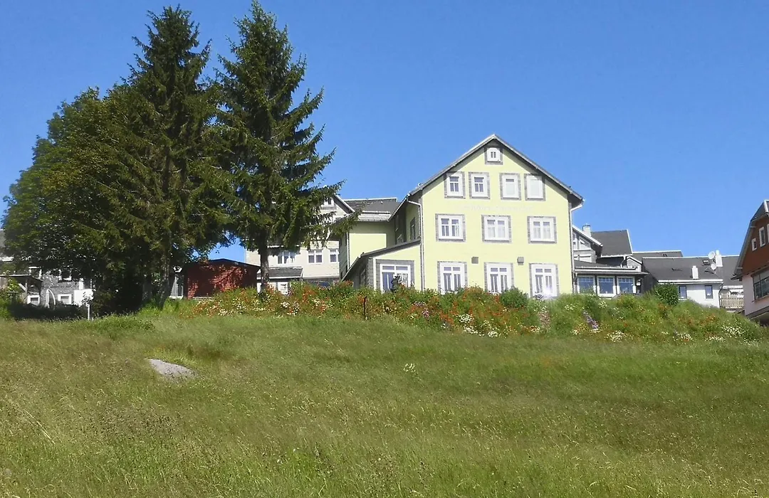 Hotel Schöne Aussicht-1