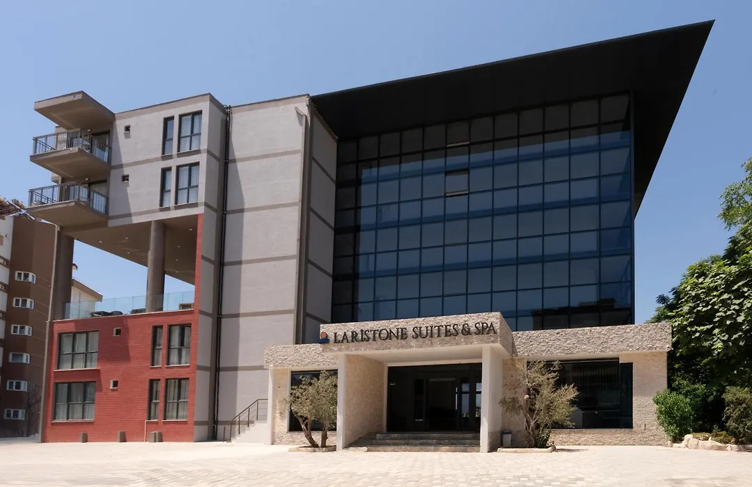 Laristone Suite Spa Hotel-1