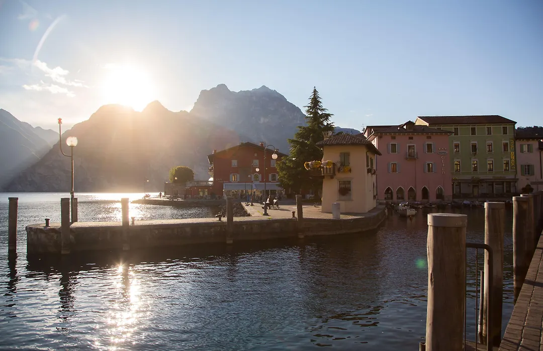 Hotel Lago Di Garda-1