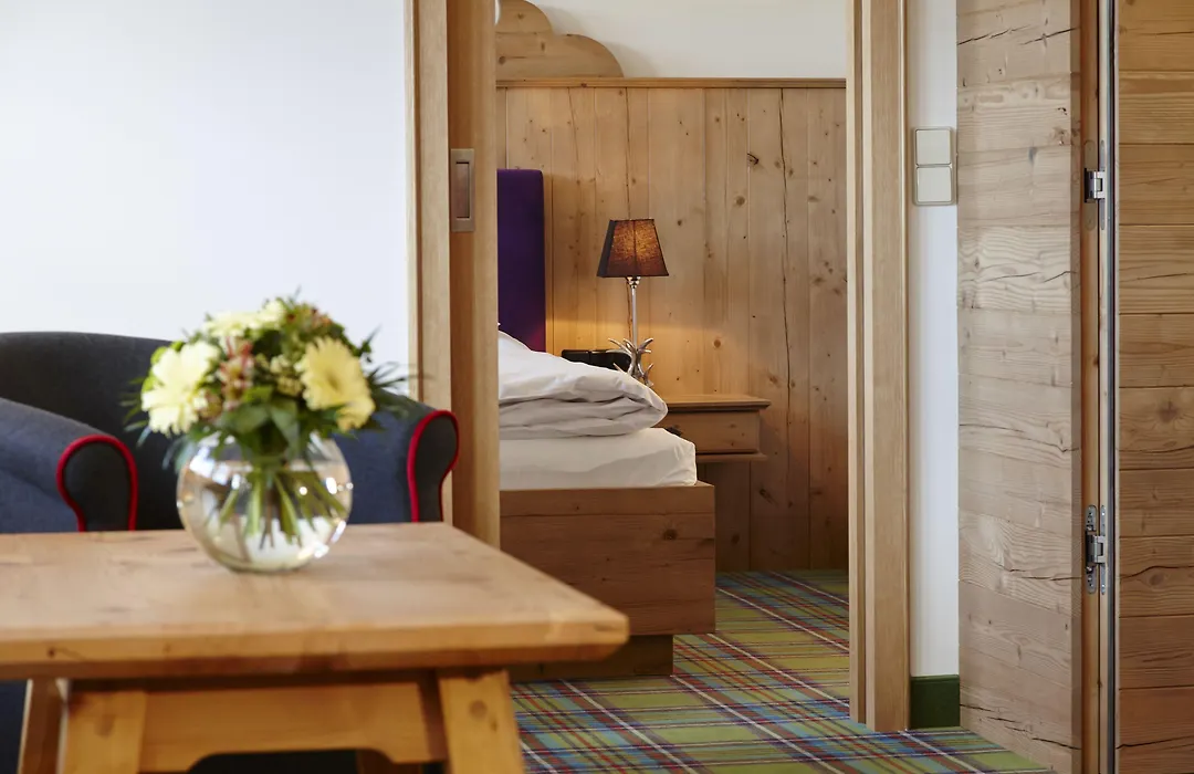 Relais & Chateaux Gut Steinbach Hotel Chalets Spa-1