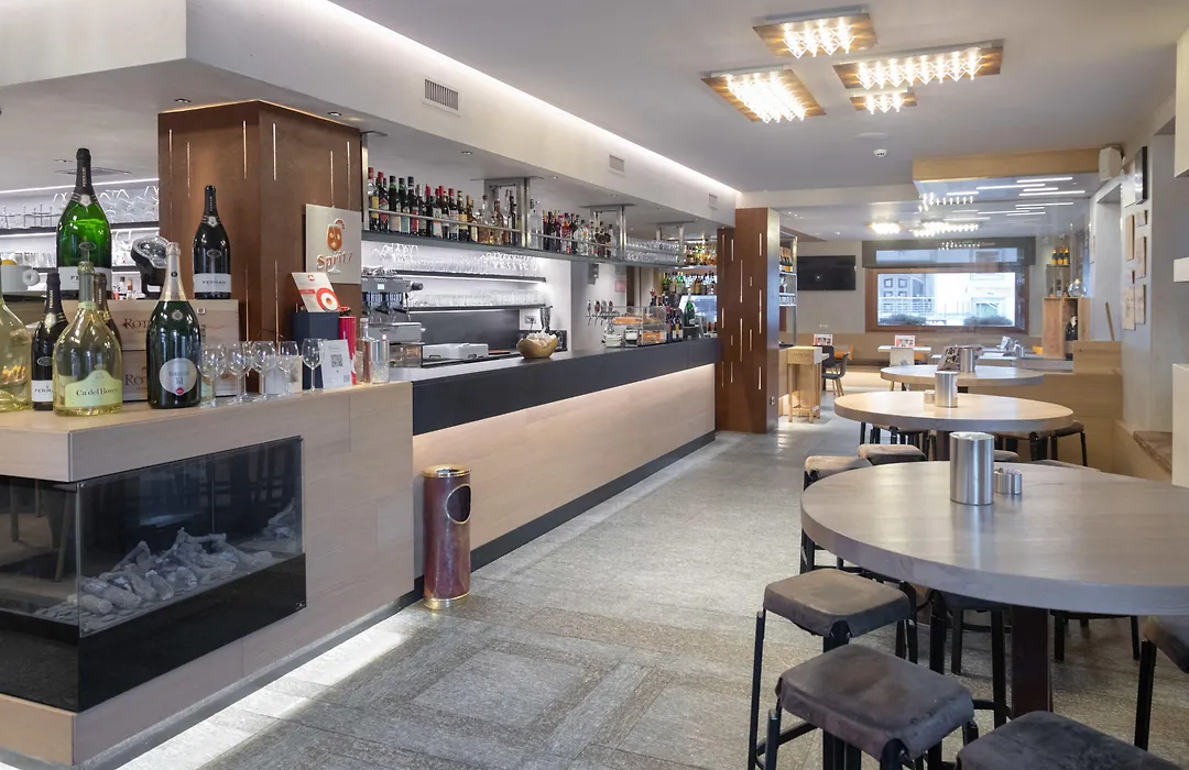Hotel Compagnoni-1