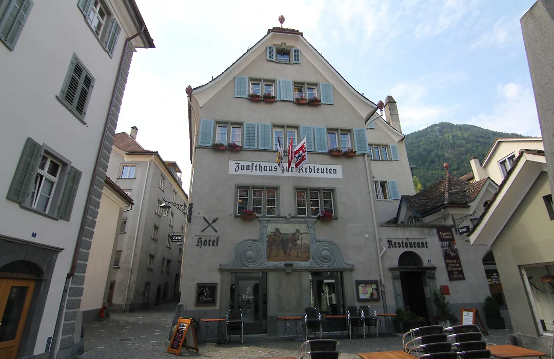 Zunfthaus zur Rebleuten-1