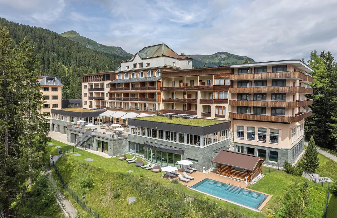 Waldhotel Arosa-1