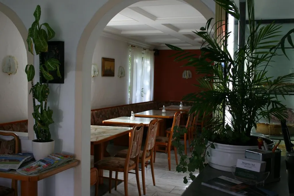 Bergener Hof-1