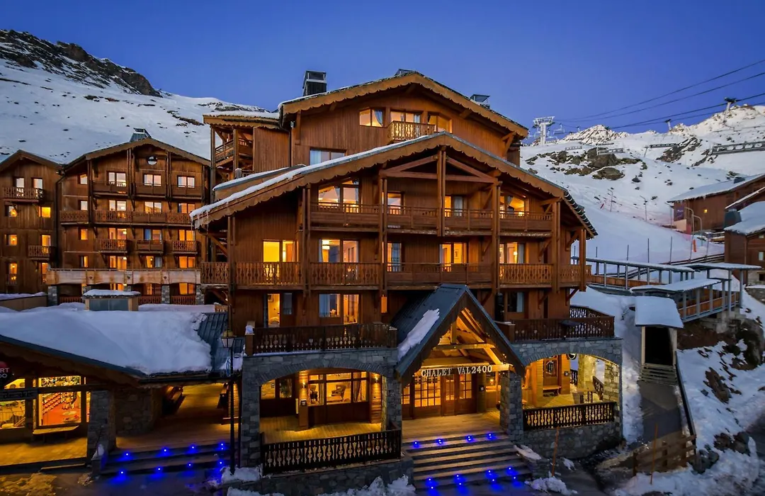 Chalet Val 2400-1