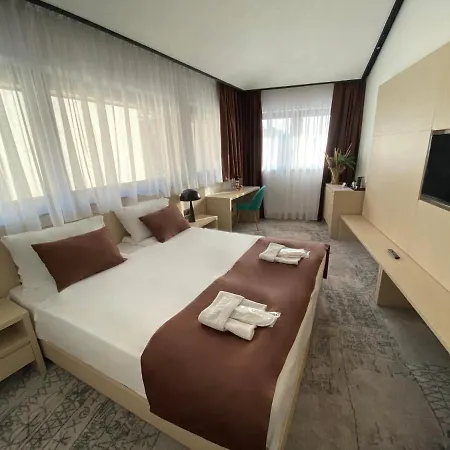 Hotel Boss-3