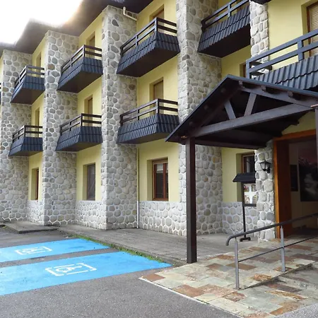 Snoe Hotel Bielsa-3