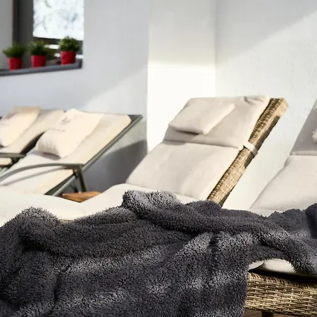 Hotel Alpennest - Mountain Hideaway In Leutasch-3