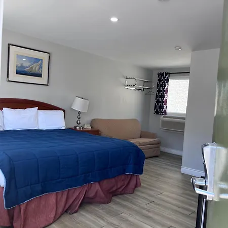 Knights Inn - Park Villa Motel, Midland-2