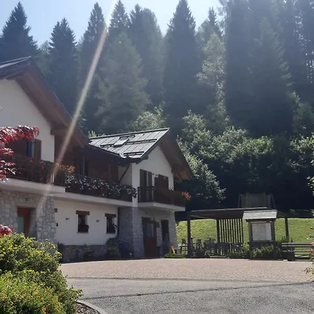Albergo Chalet Abete Rosso-2