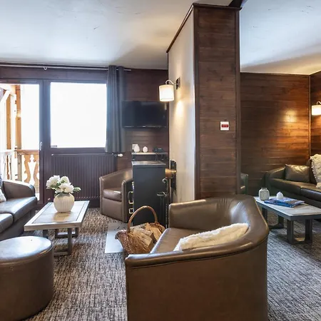 Chalet Val 2400-3
