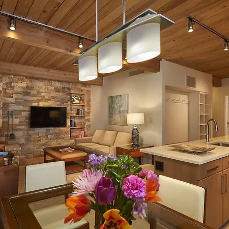 Aspen Square Condominium Hotel-3
