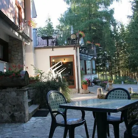 LH Albergo Il Paradiso-3
