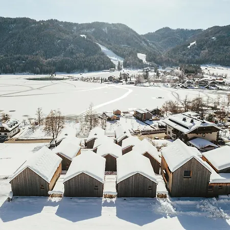 Regitnig - 4 Sterne Hotel Und Chalets-3