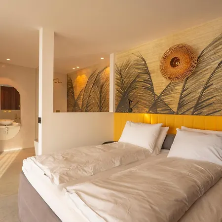 ORANGE LOUNGE Attersee-2