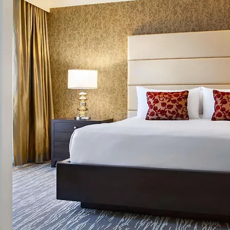 Fairmont Waterfront-3