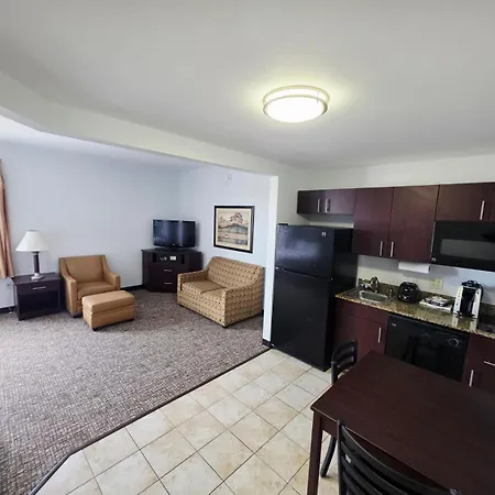 Mainstay Suites Minot-2