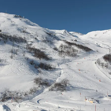 Le Chalet Du Mont Vallon Spa Resort-3