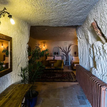 Elite Cave Suites-3