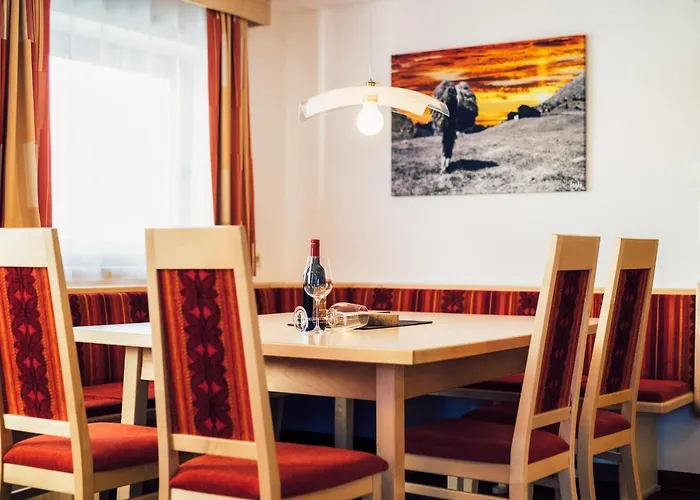 4-Sterne-Hotel: Apart Hotel Reblaus