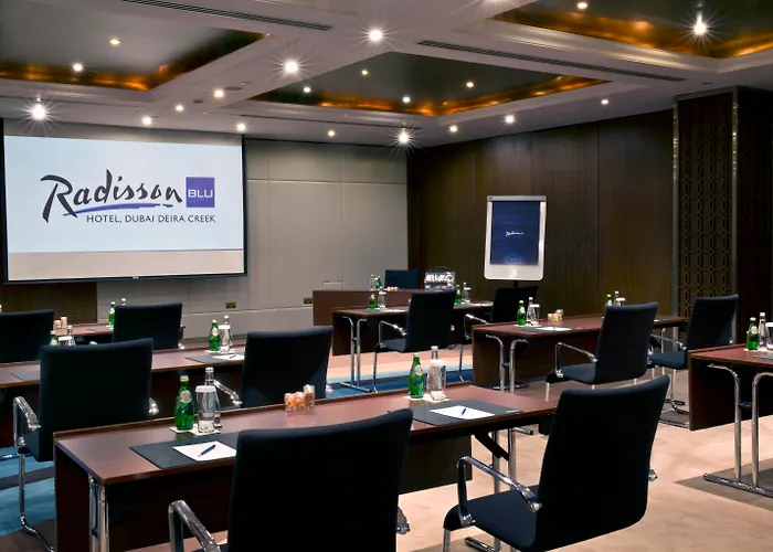 Radisson Blu , Deira Creek